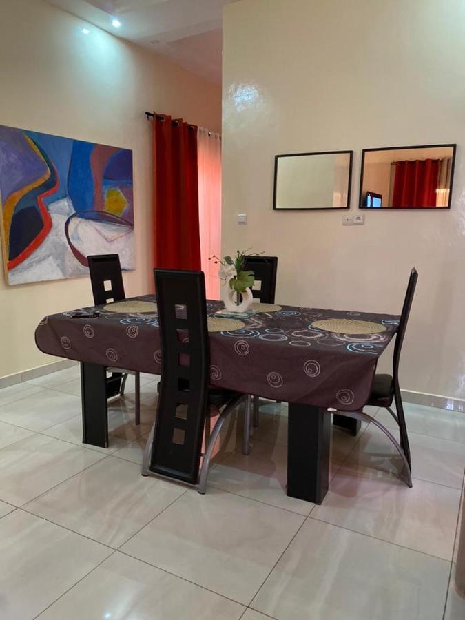 Maison Oceane A Zac Mbao Kammba Dış mekan fotoğraf